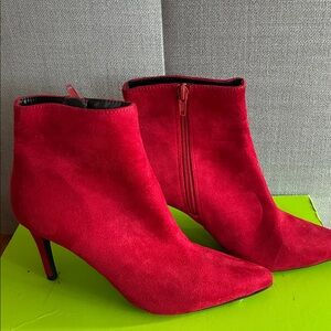 Red clothes bootie heels, Sz:6